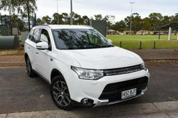 2014 Mitsubishi Outlander PHEV Aspire