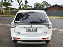 2014 Mitsubishi Outlander PHEV Aspire