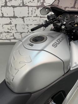 2022 Suzuki Hayabusa (GSX1300R) Hayabusa Grey