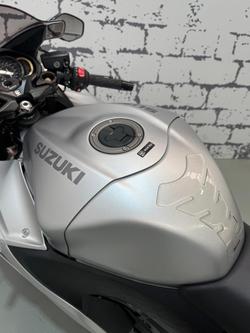 2022 Suzuki Hayabusa (GSX1300R) Hayabusa Grey
