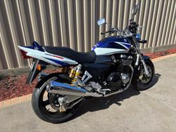 2004 Suzuki
                GSX1400 