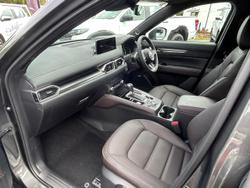 2025 Mazda CX-5 G25 Akera