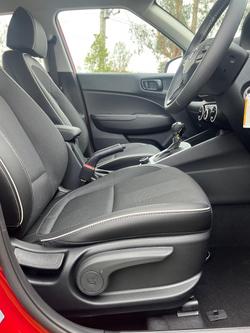 2025 Hyundai Venue Active