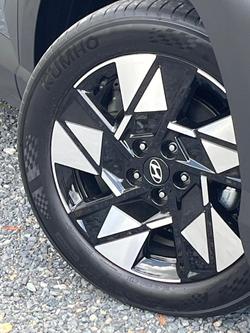 2025 Hyundai
Kona Elite