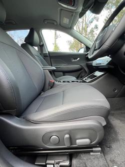 2025 Hyundai
Kona Elite