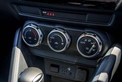 2025 Mazda 2 G15 Evolve