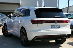 2025 Volkswagen Touareg 210TDI R-Line