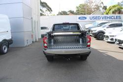 2024 Nissan Navara ST