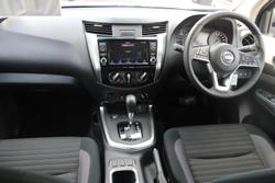 2024 Nissan Navara ST