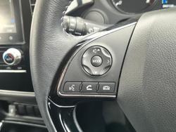 2021 Mitsubishi
Outlander ES