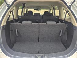 2021 Mitsubishi
Outlander ES