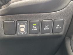 2021 Mitsubishi
Outlander ES