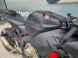 2017 Honda CBR1000RR (FIREBLADE) ABS Black