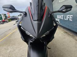 2017 Honda CBR1000RR (FIREBLADE) ABS Black