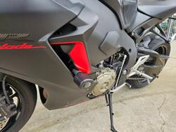 2017 Honda CBR1000RR (FIREBLADE) ABS Black