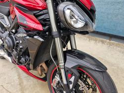 2024 Triumph STREET TRIPLE RS Red