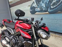 2024 Triumph STREET TRIPLE RS Red
