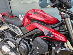 2024 Triumph STREET TRIPLE RS Red
