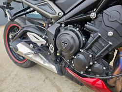 2024 Triumph STREET TRIPLE RS Red
