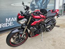2024 Triumph STREET TRIPLE RS Red