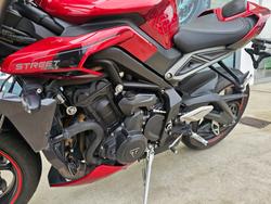 2024 Triumph STREET TRIPLE RS Red