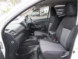 2022 Mitsubishi Triton GLX