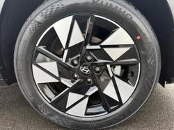 2025 Hyundai Kona Hybrid Premium