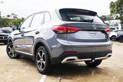 2025 MG ZS Essence ZS32 MY25 Lunar Grey