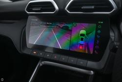 2025 MG ZS Essence ZS32 MY25 Sloane Silver