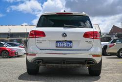 2016 Volkswagen
Touareg 150TDI Element