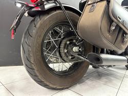 2018 TRIUMPH BONNEVILLE BOBBER BLACK Black