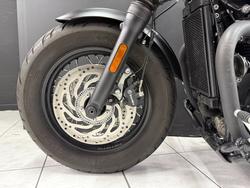 2018 TRIUMPH BONNEVILLE BOBBER BLACK Black