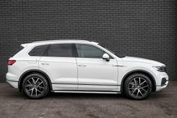 2019 Volkswagen Touareg 190TDI Launch Edition