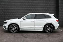 2019 Volkswagen Touareg 190TDI Launch Edition