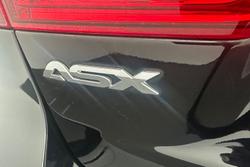 2019 Mitsubishi ASX ES