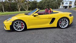 2023 Porsche 718 Spyder