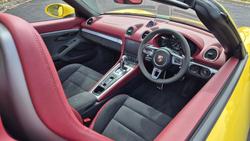 2023 Porsche 718 Spyder