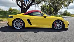 2023 Porsche 718 Spyder