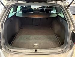 2015 Volkswagen
                Golf R Wolfsburg Edition