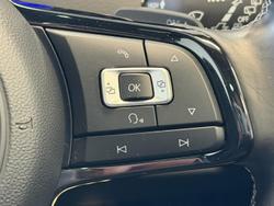 2015 Volkswagen
                Golf R Wolfsburg Edition