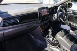 2022 Volkswagen T-Roc 140TSI R-Line