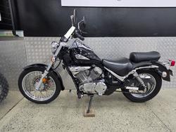 2008 Suzuki VL250 (LC250 INTRUDER) BLACK