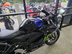 2020 Yamaha YZF-R3 BLACK