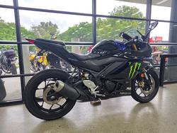 2020 Yamaha YZF-R3 BLACK