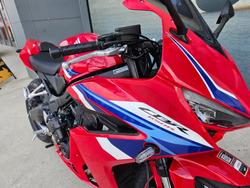 2025 Honda 2025 Honda 650CC CBR650RAC SPORTS Red