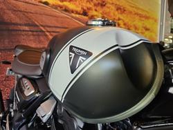 2024 Triumph Scrambler 400 X Scrambler White