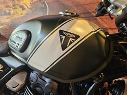 2024 Triumph Scrambler 400 X Scrambler White