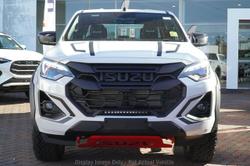 2025 Isuzu D-MAX BLADE