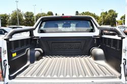 2025 Isuzu D-MAX BLADE