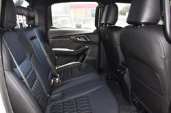 2025 Isuzu D-MAX BLADE